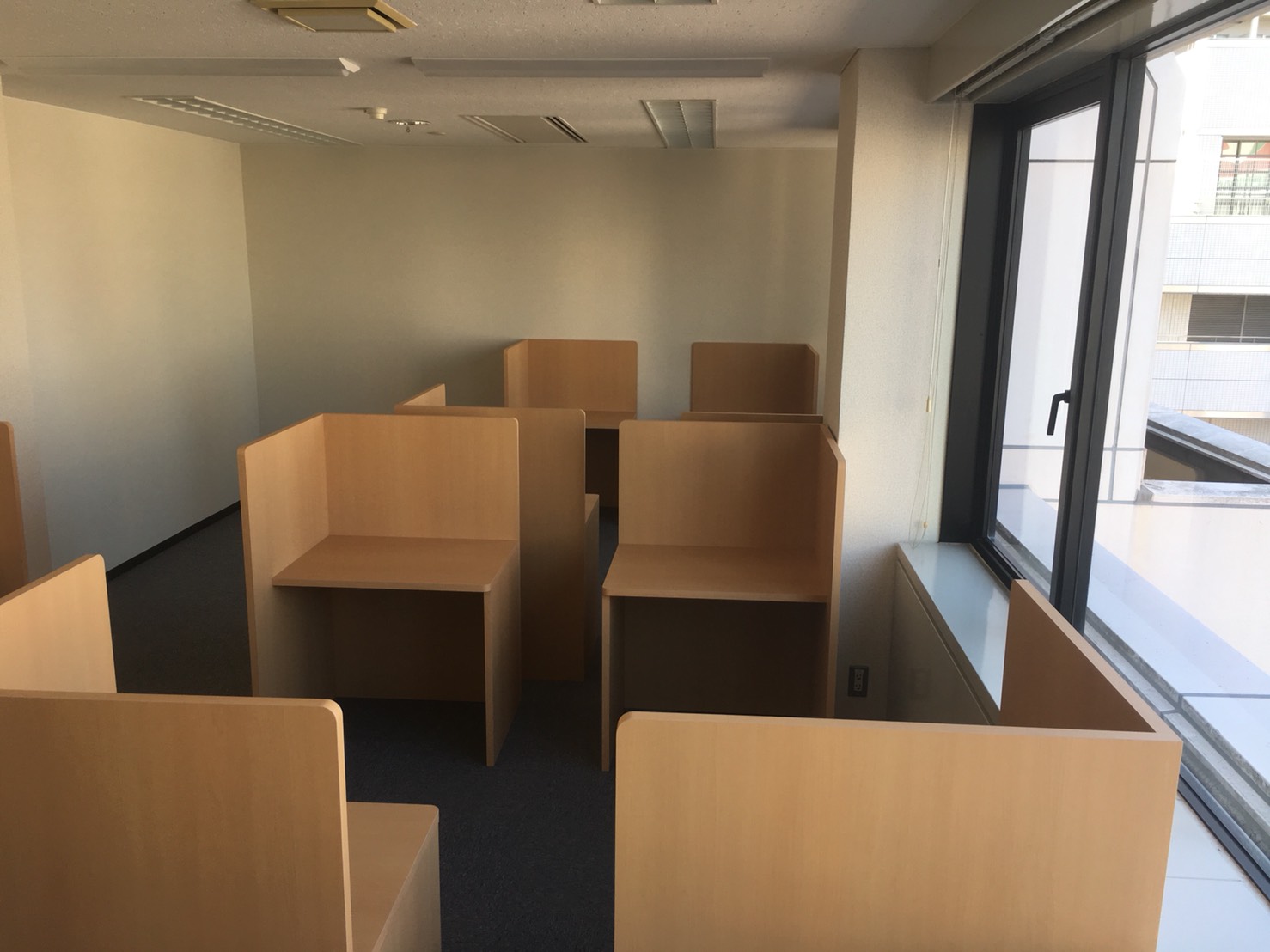 京都コーヨー 什器施工例 教室内装 浜学園草津校様
