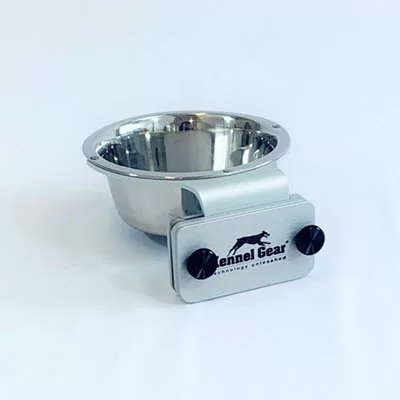 a metal pet dog bowl in different sizes - ideal for pets that like to chew on the bowl