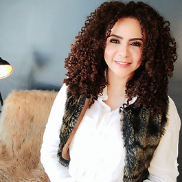 Editora chefe Sphaira