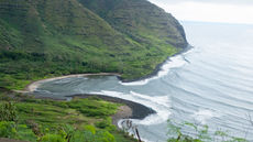 Lichtkreis, Erkenntnisse, Einsichten, Wissen, Besuche, Reisen, Exkursionen, Unterstützung, bewusstes Leben, achtsames Leben, bewusstes Dasein, spirituelles Leben, Seminarreise, Workshop-Reise, hawaiianische Inseln, Inseln Hawaiis, Hawaii-Inseln, ursprüngliche Welt, authentische Welt, ursprüngliche Kultur, Aloha-Spirit, Aloha-Geist, Lebensphilosophie, Lebensanschauung, Lebensweise, Ethik, Liebe, Zuneigung, Mitgefühl, Herzlichkeit, Respekt, Achtung, Wertschätzung, Ehrfurcht, Vergebung, Nachsicht, Verzeihung, Gnade, Selbstliebe, Eigenliebe, Selbstakzeptanz, Selbstwert, Energien, Kräfte, Schwingungen, Impulse, heilen, kurieren, regenerieren, wiederherstellen, Lebensstil, Lebensart, Lebensführung, Lebensweise, Konsumationsüberfluss, Überkonsum, Konsumrausch, Überflussgesellschaft, wohlwollend, gütig, freundlich, hilfsbereit, Sinn des Lebens, Lebenssinn, Lebenszweck, Daseinszweck, Vorbild, Beispiel, Leitfigur, Inspiration, friedvoll, harmonisch, friedlich, ruhig, Balance, Gleichgewicht,