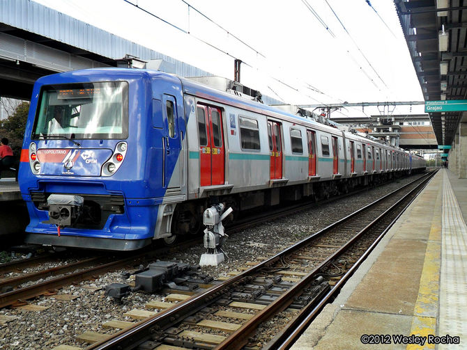 ALSTOM 2070 - LINHA 9 - ESMERALDA