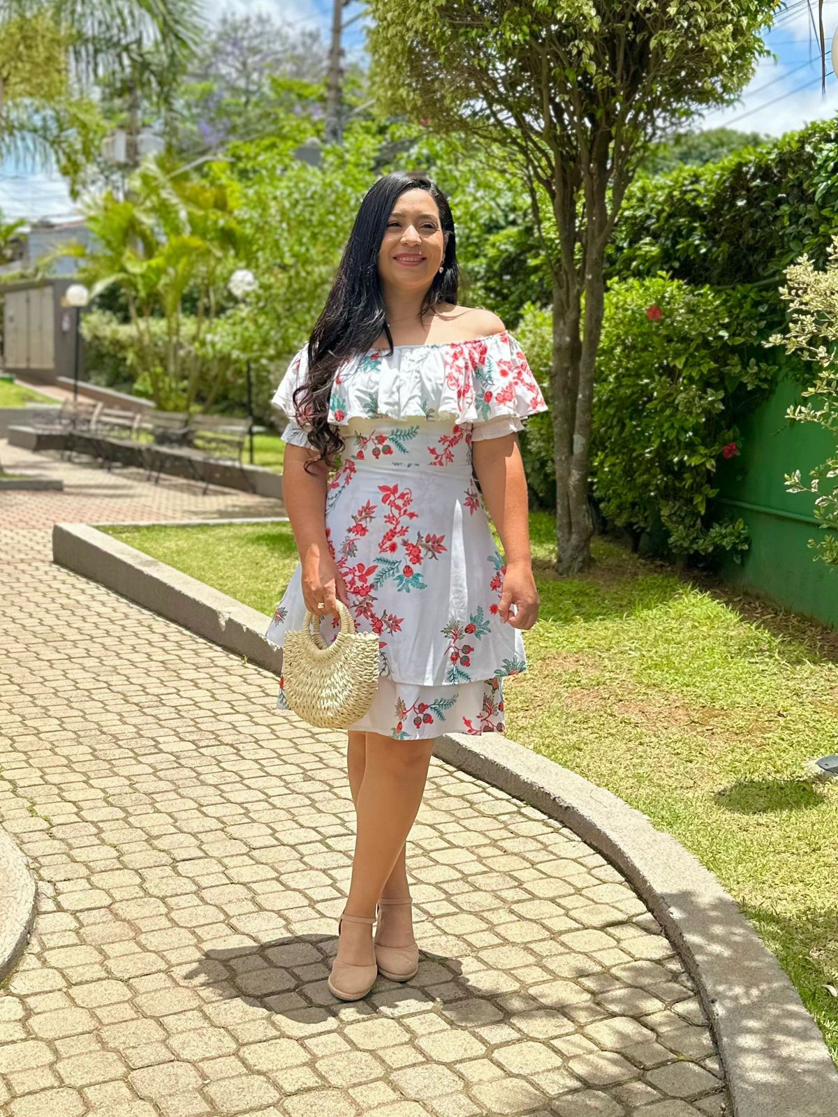 Vestido Ana Floral em Viscose Branco