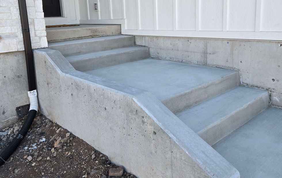 another set of concrete steps, side view