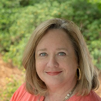 Susan%20Kincaid_edited.jpg