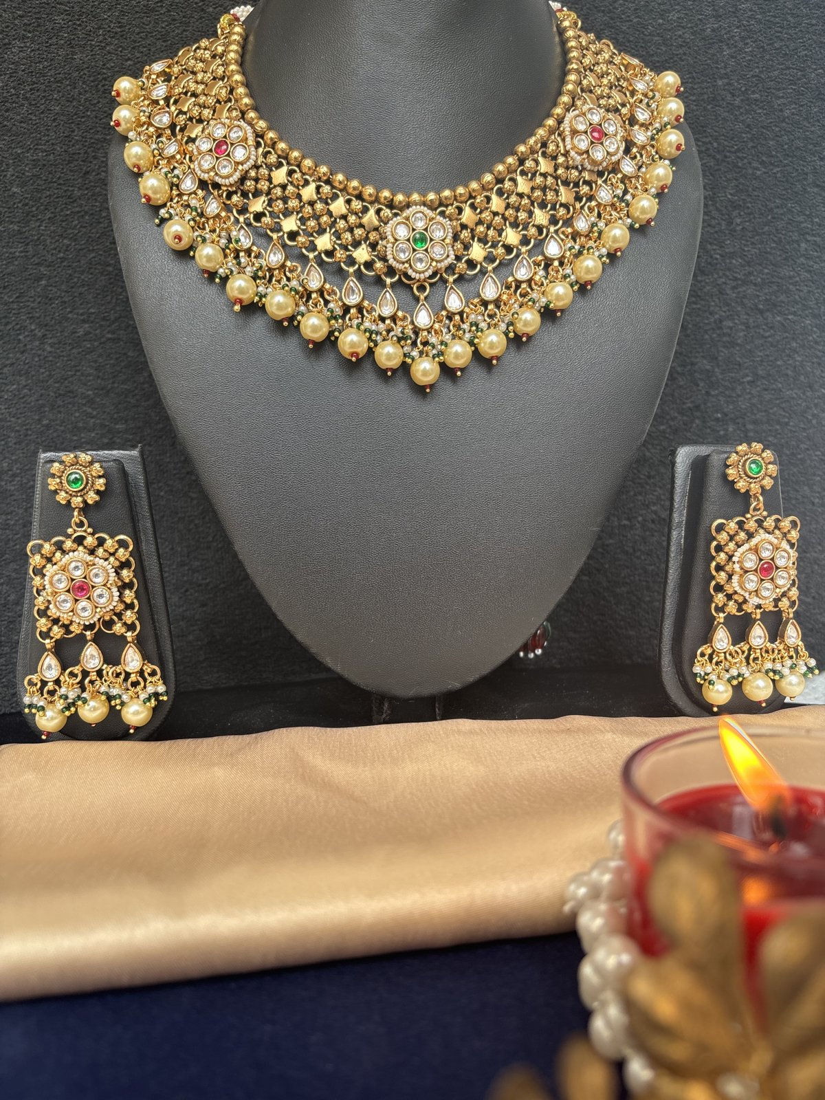 Royal Heritage Necklace Set