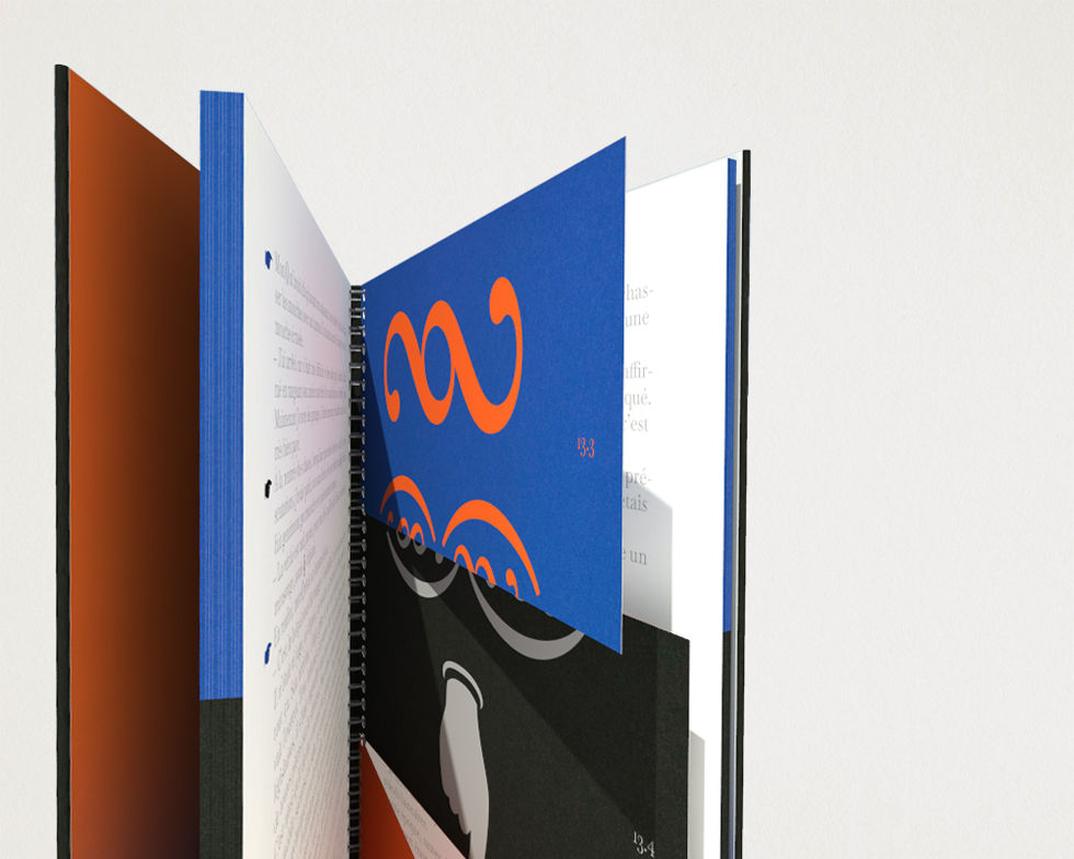 3D du livre pour montrer les différentes parties qui se détachent et que l'on peut tourner.