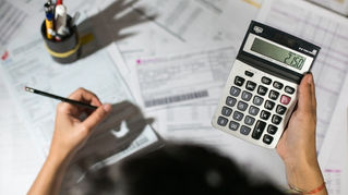 Rincaro dei prezzi dei materiali edili nel 2025: come incide sul tuo budget di ristrutturazione