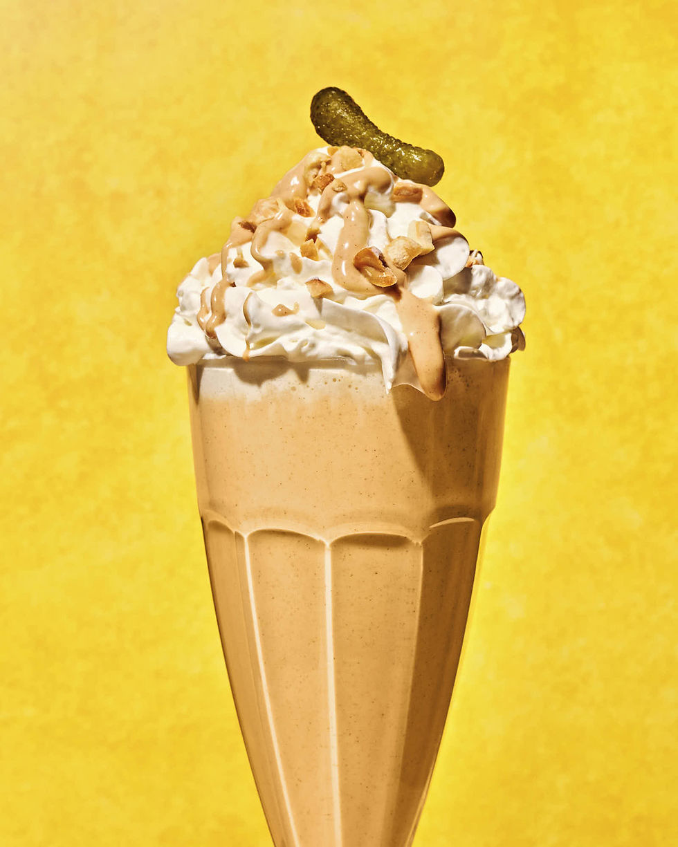 Lait frappé au beurre d’arachide et cornichon