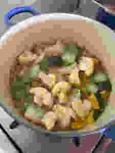 煮込み中