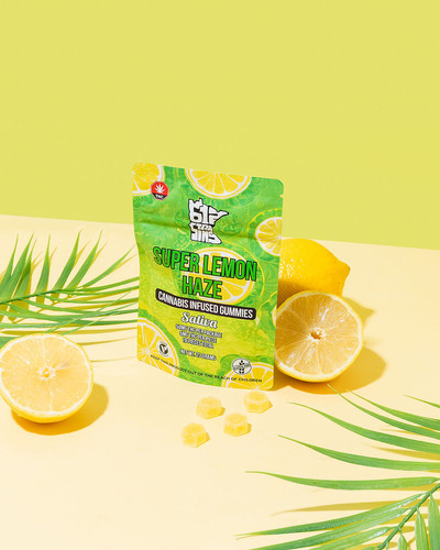 Lemon 52、53、85 Women's Oversized Lemon Graphic Tee | Women's Clearance