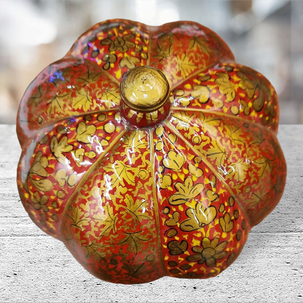 Thumbnail: Handmade Kashmiri Red Pumpkin Box
