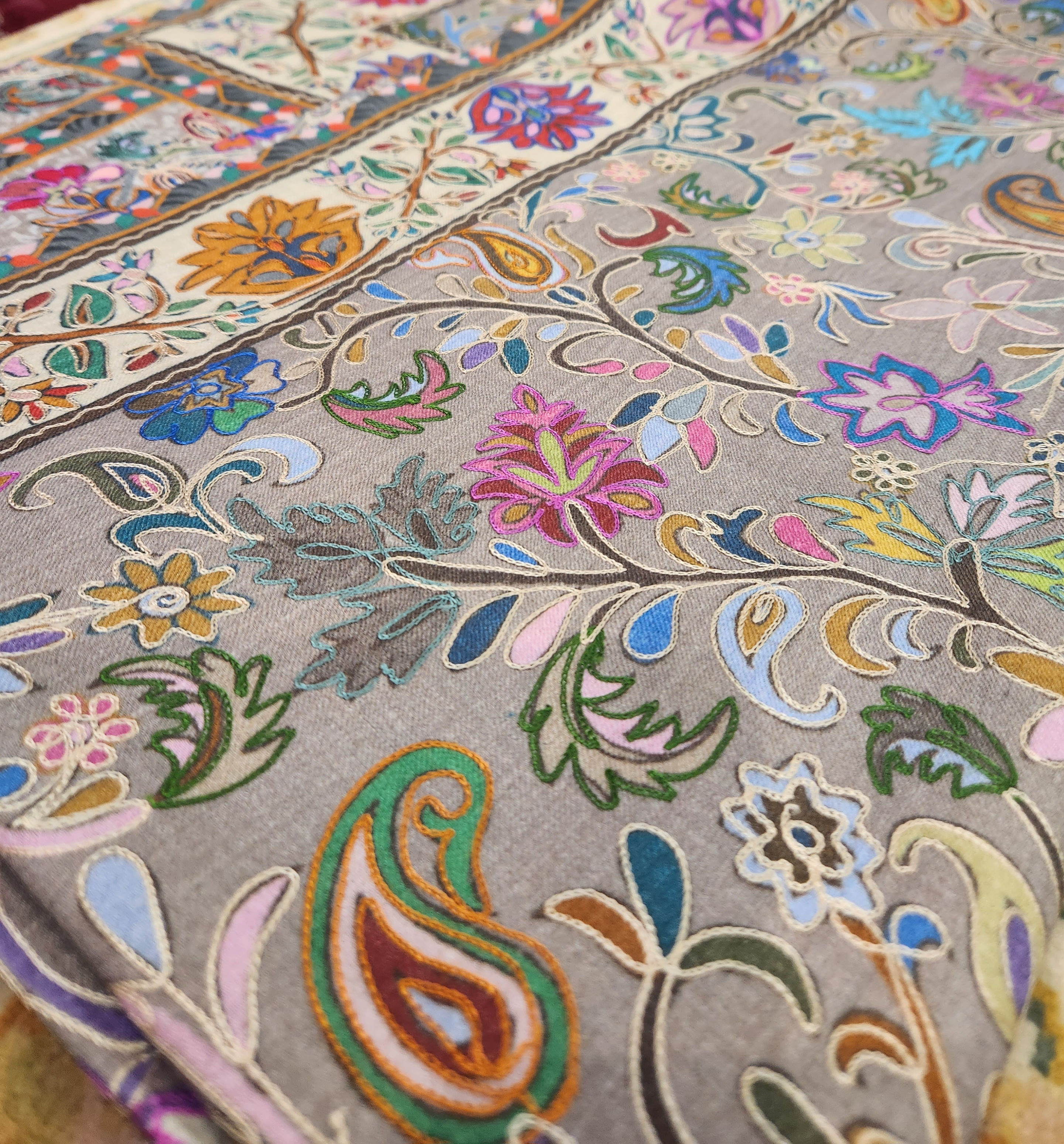 Kalamkari Pashmina Stole with Intricate Self-Prints