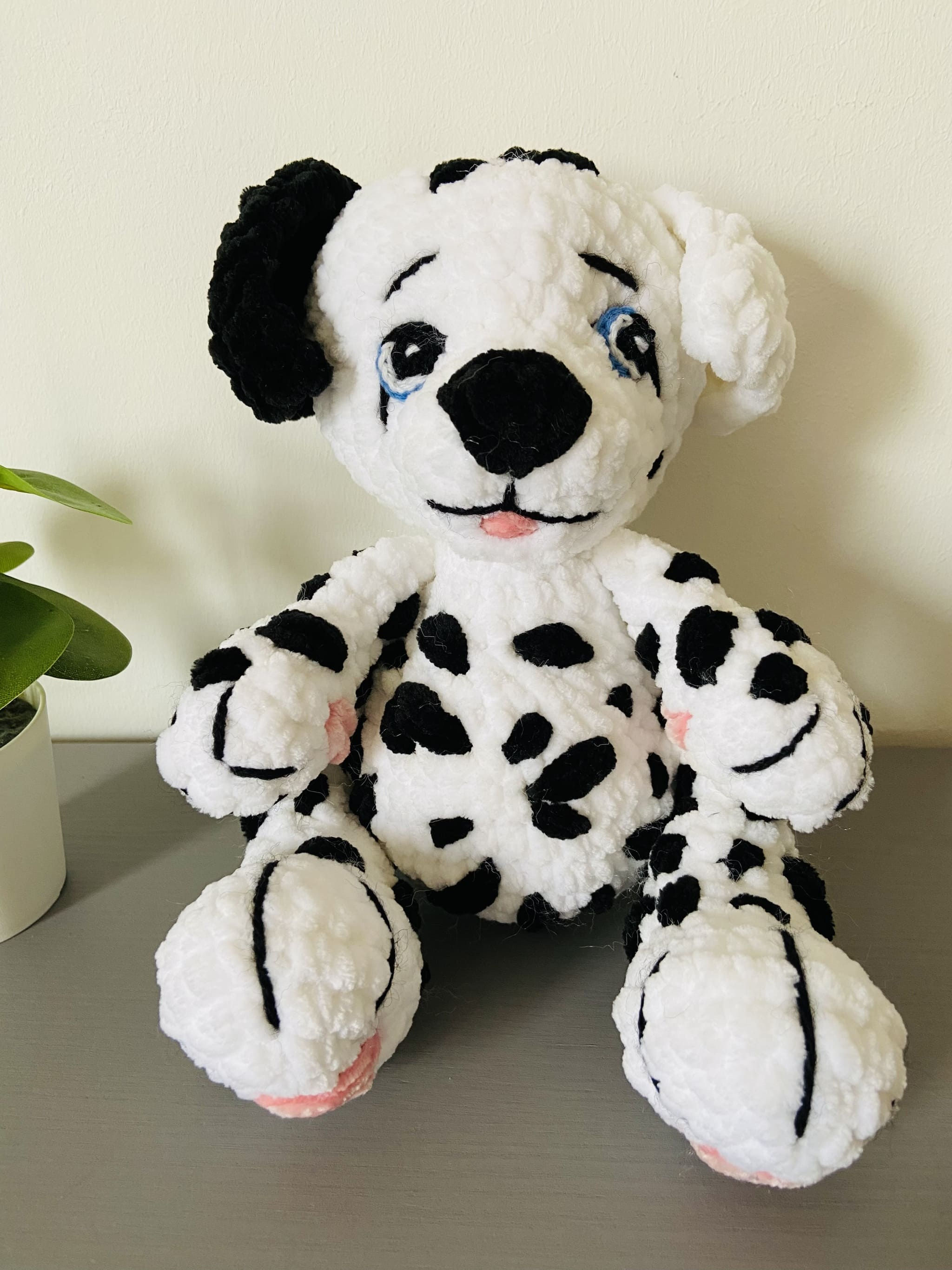 Chiot dalmatien en crochet