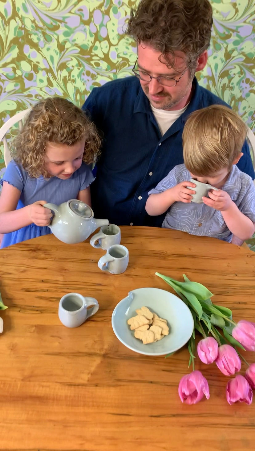 Thumbnail: Children's Tea Set
