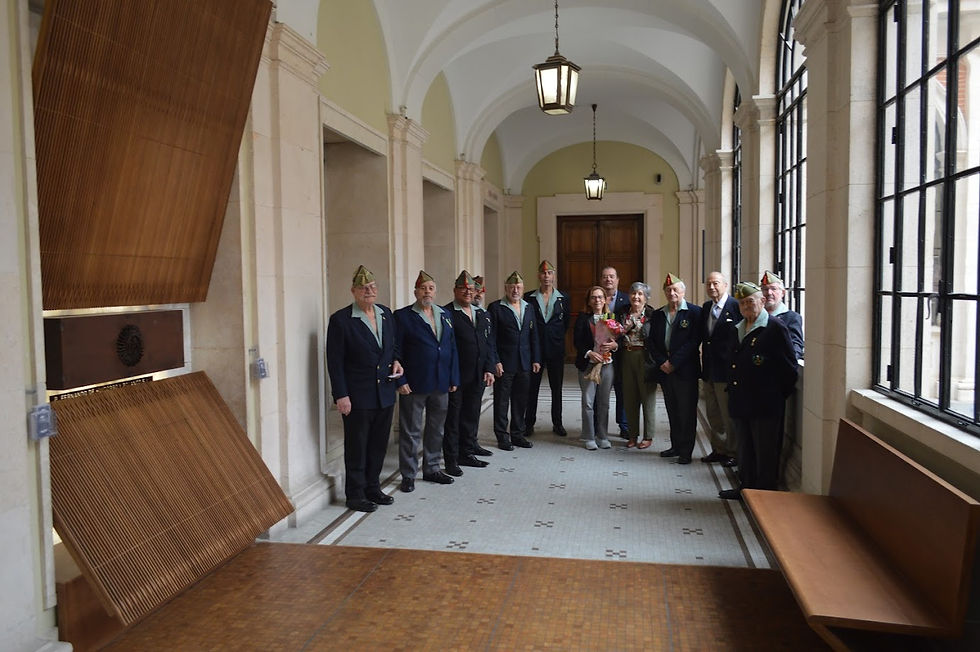 HOMENAJE AL PADRE HUIDOBRO