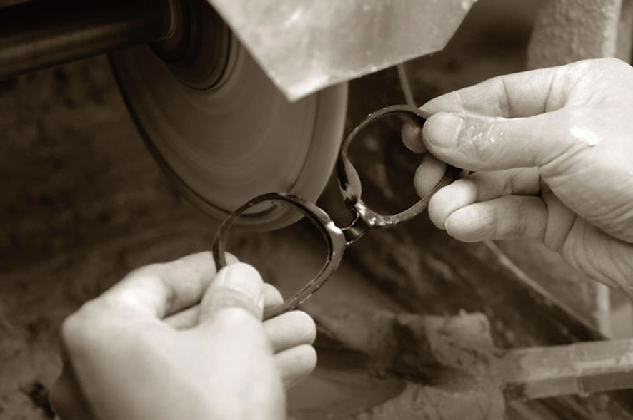 handmade eyewear manufacturing process