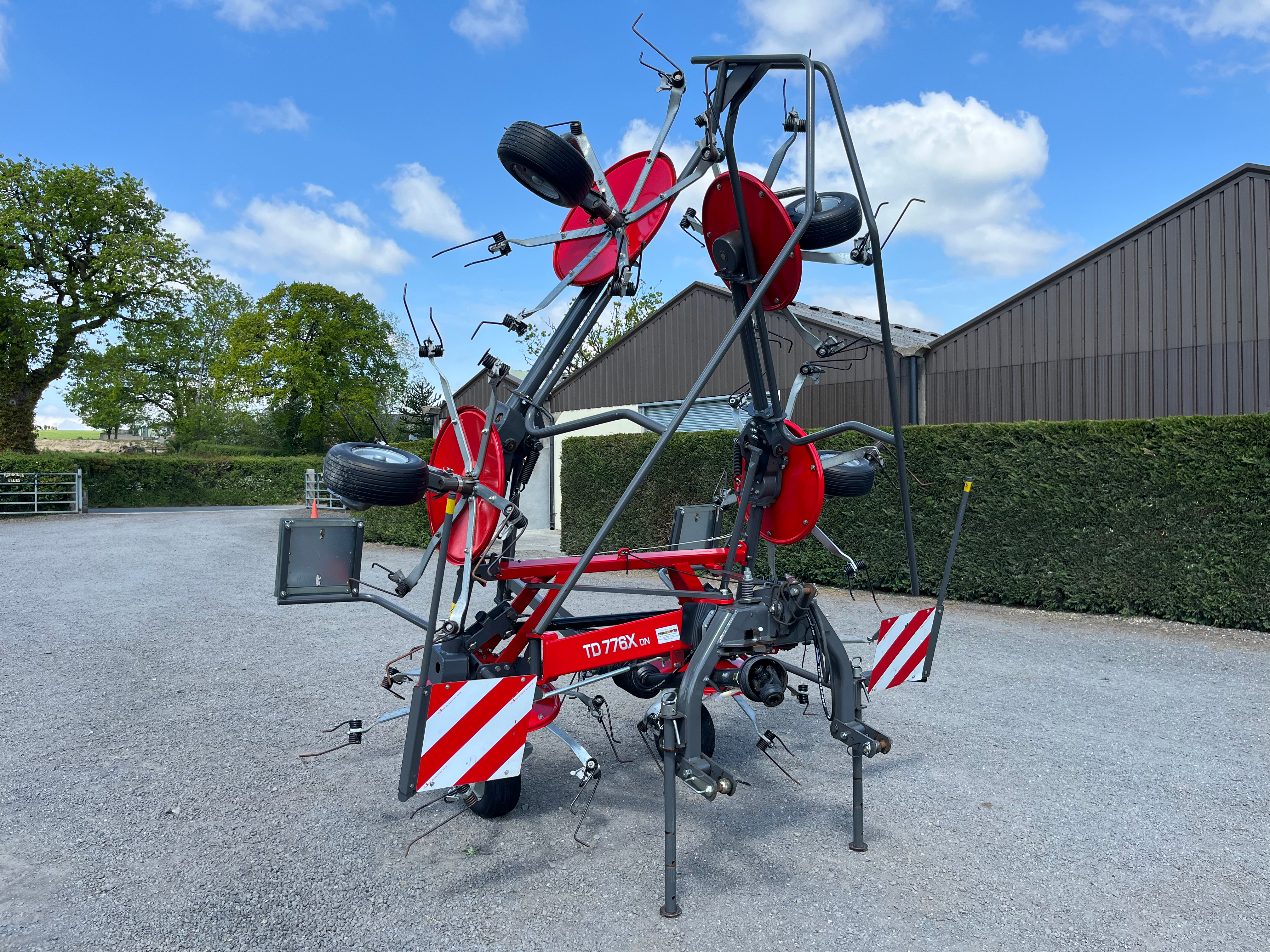 2022 Massey Ferguson (Lely) TD776X Six Rotor Tedder