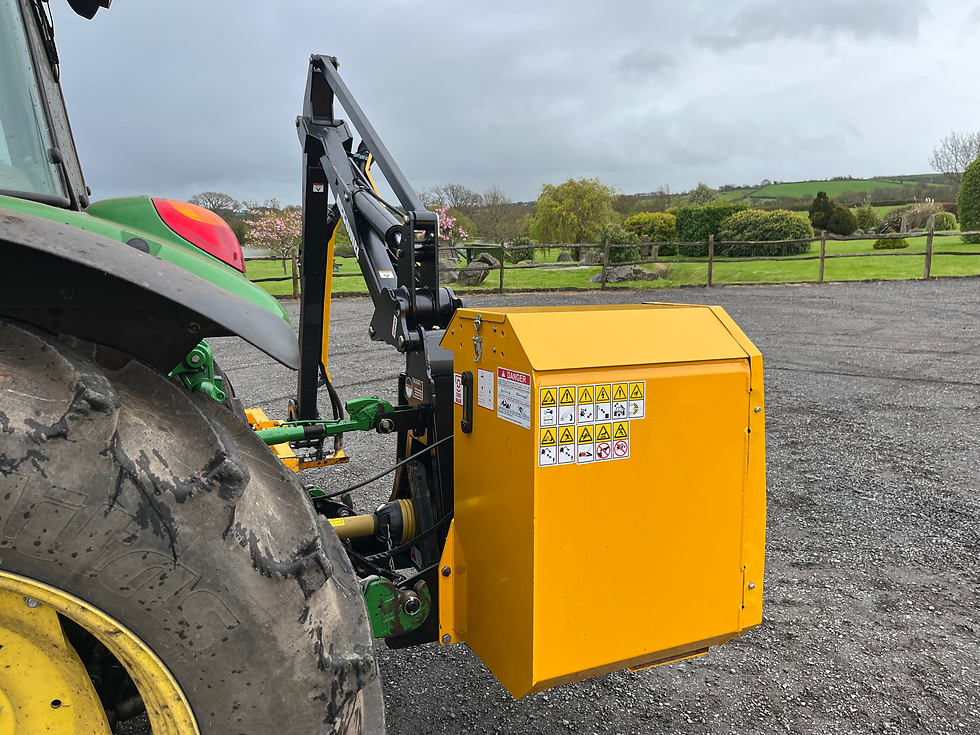 Thumbnail: 2013 McConnel PA4745 RH Cut Hedge Trimmer
