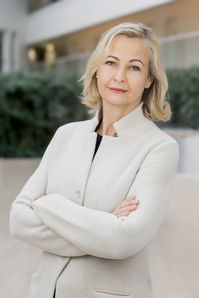 Portrait corporate pour l'ESCP Business School, portrait professionnel, portrait d'entreprise, photographe d'entreprise sur Paris
