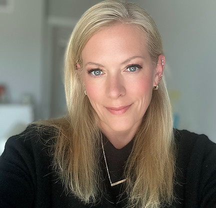 Sarah profile_edited.jpg