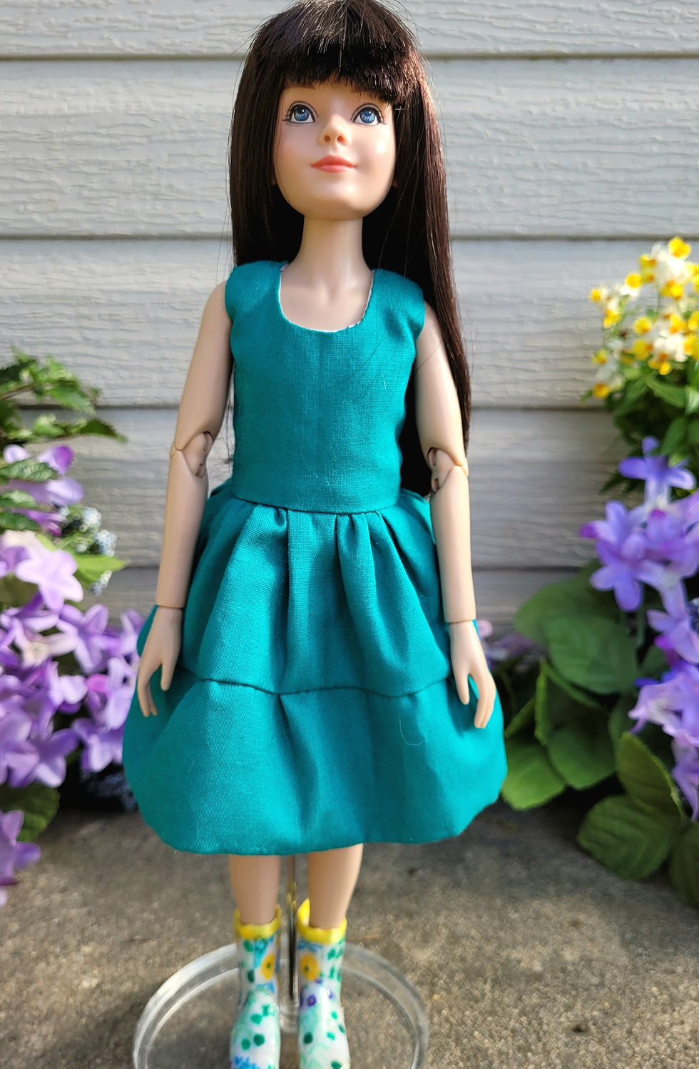 Thumbnail: April Showers Brings May Flowers Yellow for Anne Robert Tonner doll clothes