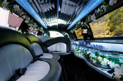 STRETCH LIMO HIRE