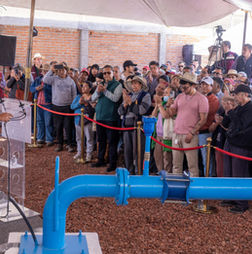 Pone en marcha Ricardo Moreno nuevo pozo en San José Guadalupe Otzacatipan