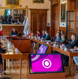 Entrega Ricardo Moreno Primer Informe de Gobierno al Cabildo