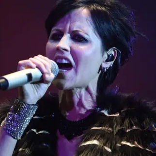 Dolores O’Riordan, la memoria de los fieles que partieron