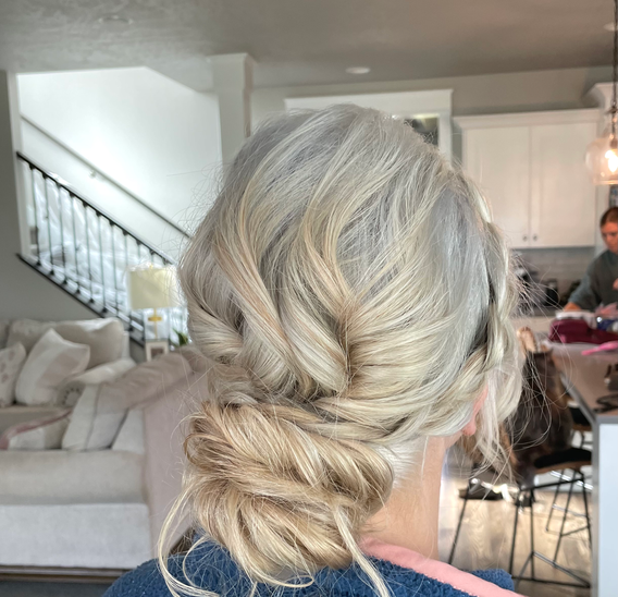 bridal bun, low bun, bridal hair, blonde bun, messy bun