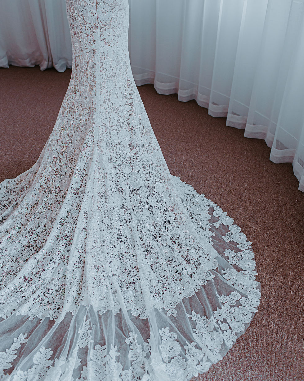Thumbnail: Illusion Neckline Wedding Dress | V-Neck Wedding Gowns | W.ISLE