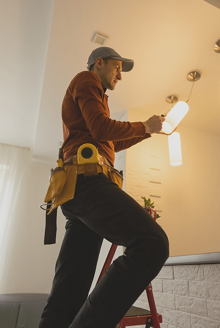 Electrician_edited.jpg