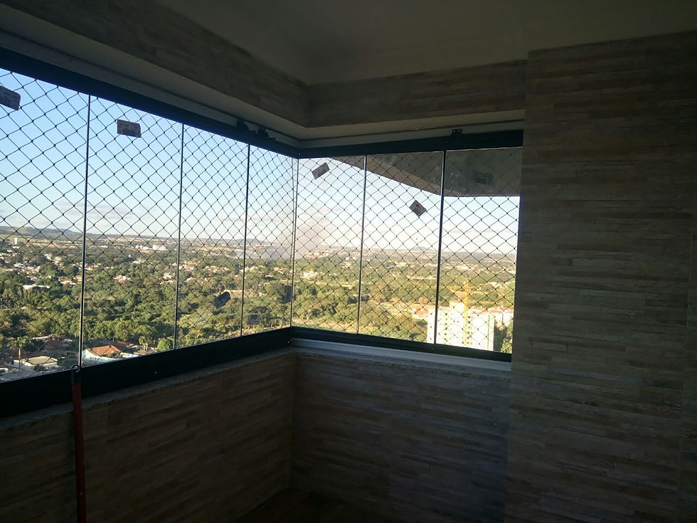 Miniatura: CORTINA DE VIDRO