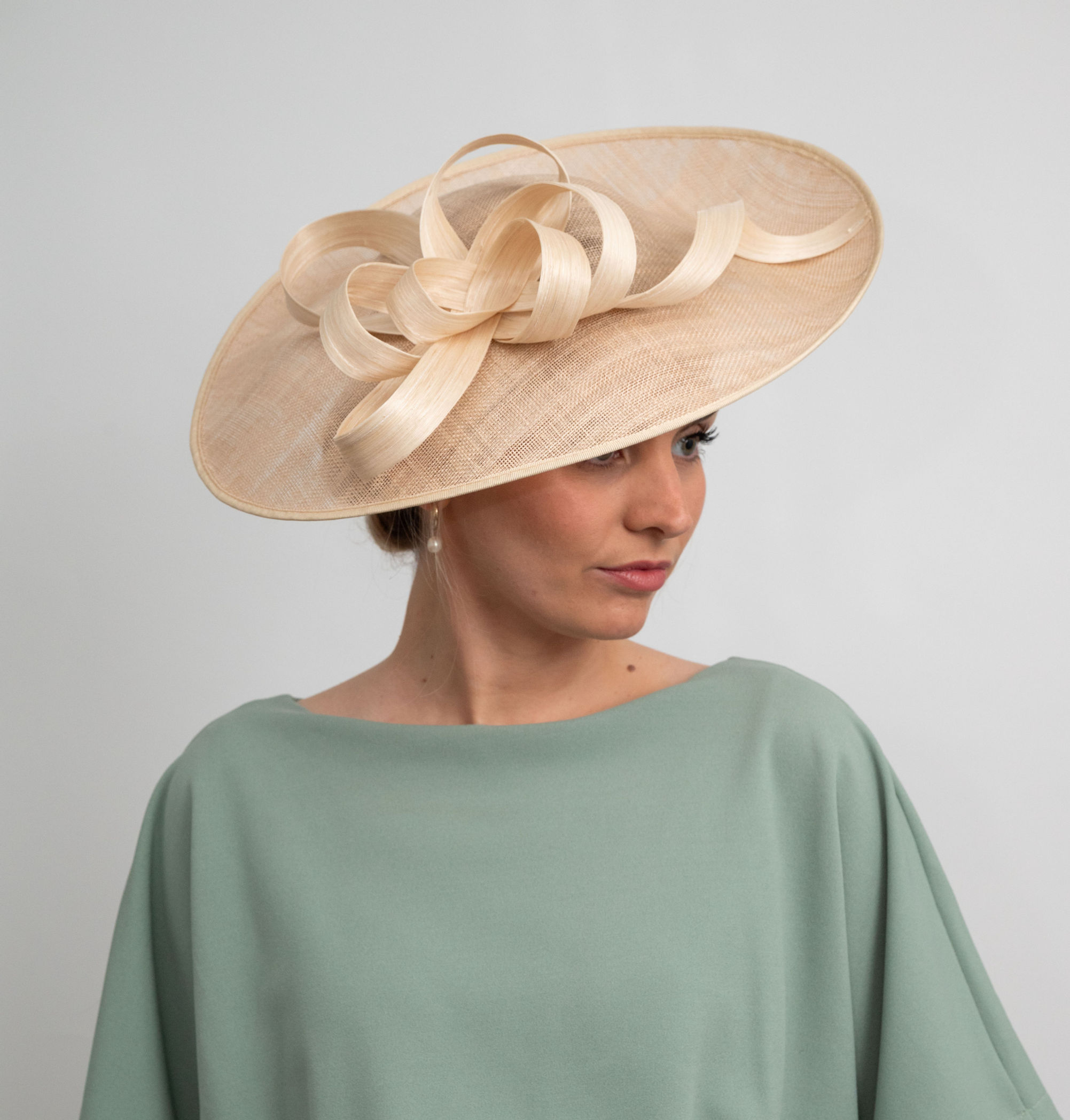 Henrietta in Naturals