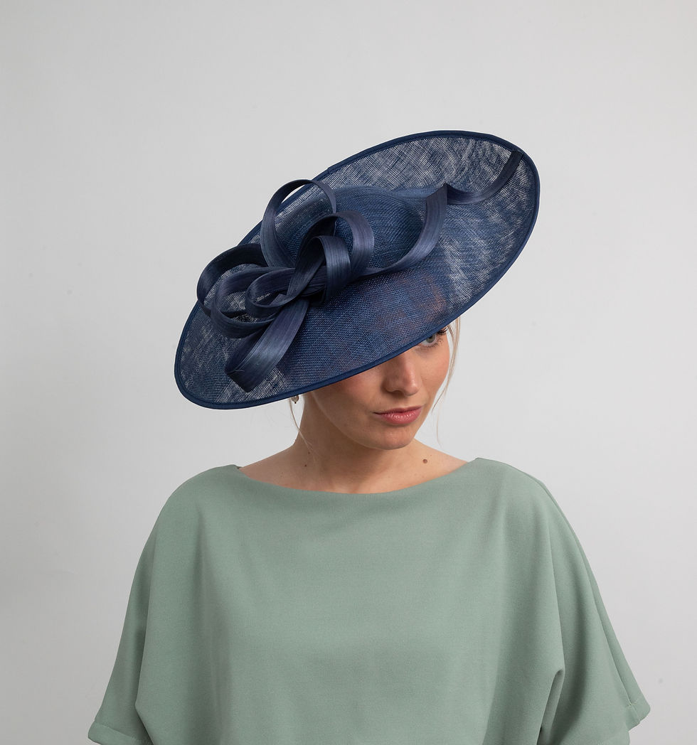 Thumbnail: Henrietta in Navy