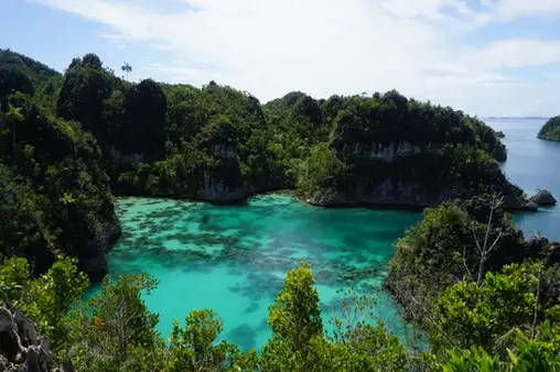 Telaga Bintang Raja Ampat