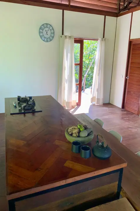 Villa Luzo kitchen Raja Ampat