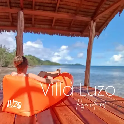 Villa Luzo deck Raja Ampat