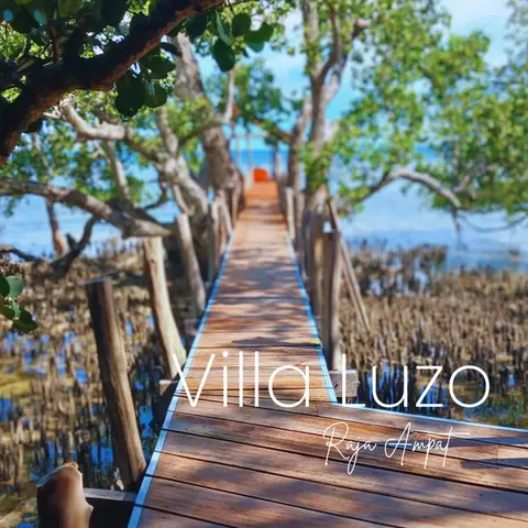 Villa Luzo overwater view Raja Ampat