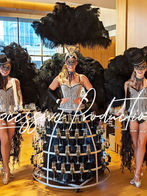 Burlesque trio 02.jpg