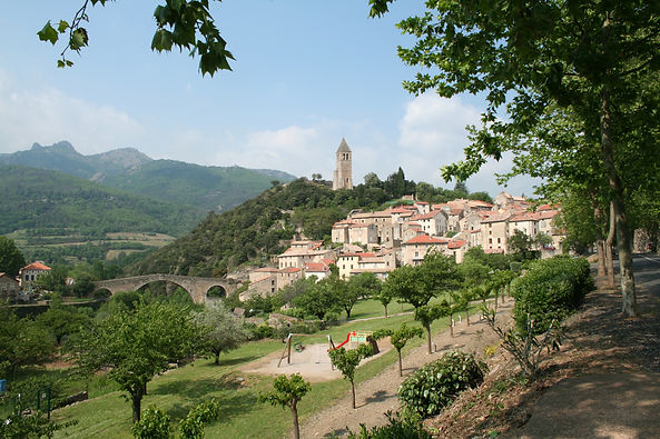 Olargues_vue_generale.jpeg