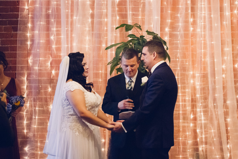 twinkle lights ceremony decor