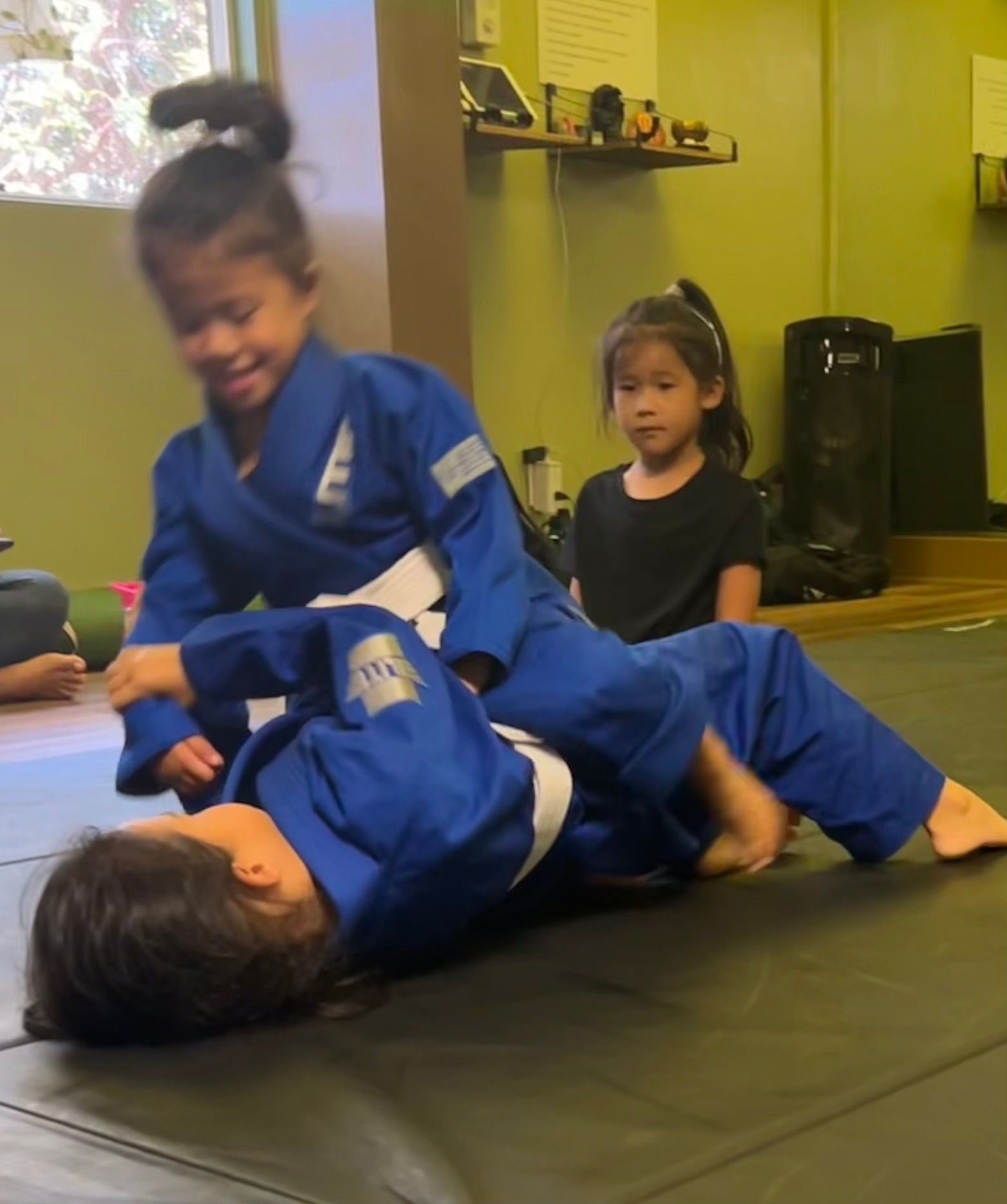 Minis, Thursdays @ 3pm