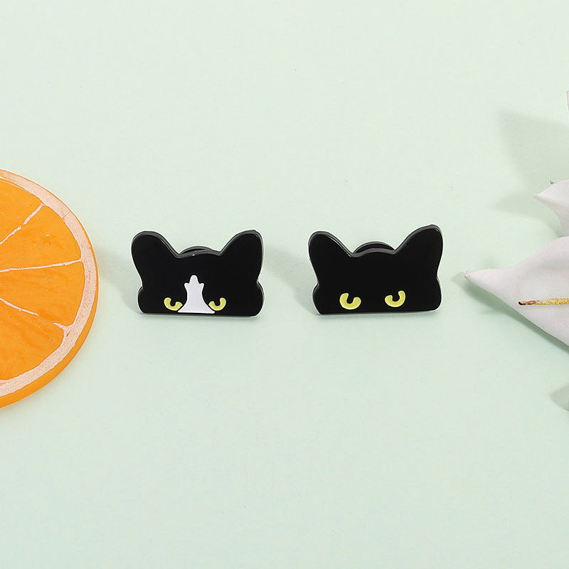 Cartoon Black Peeping Cat Enamel Pin