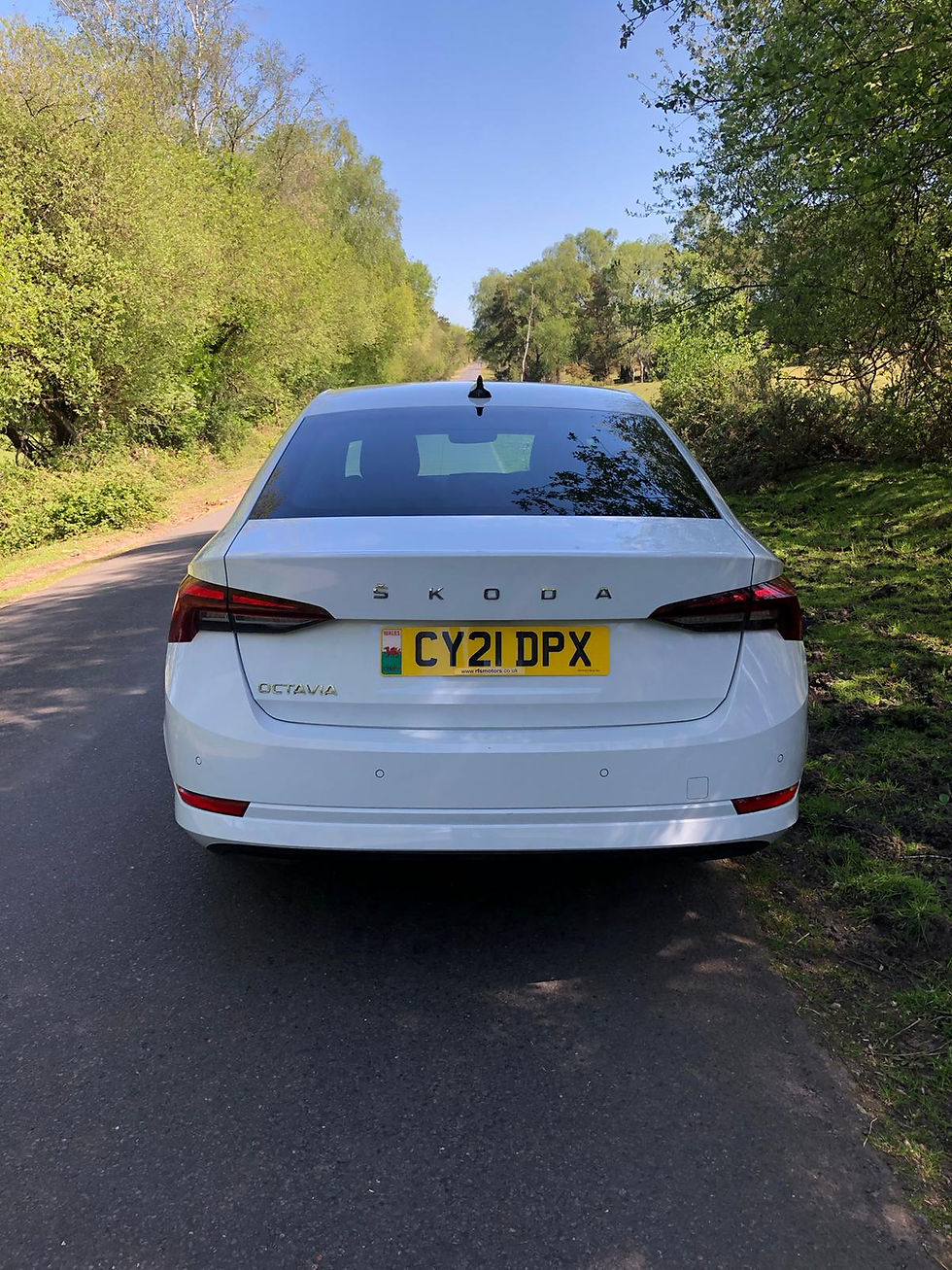 Miniatura: Skoda Octavia Manual 2021