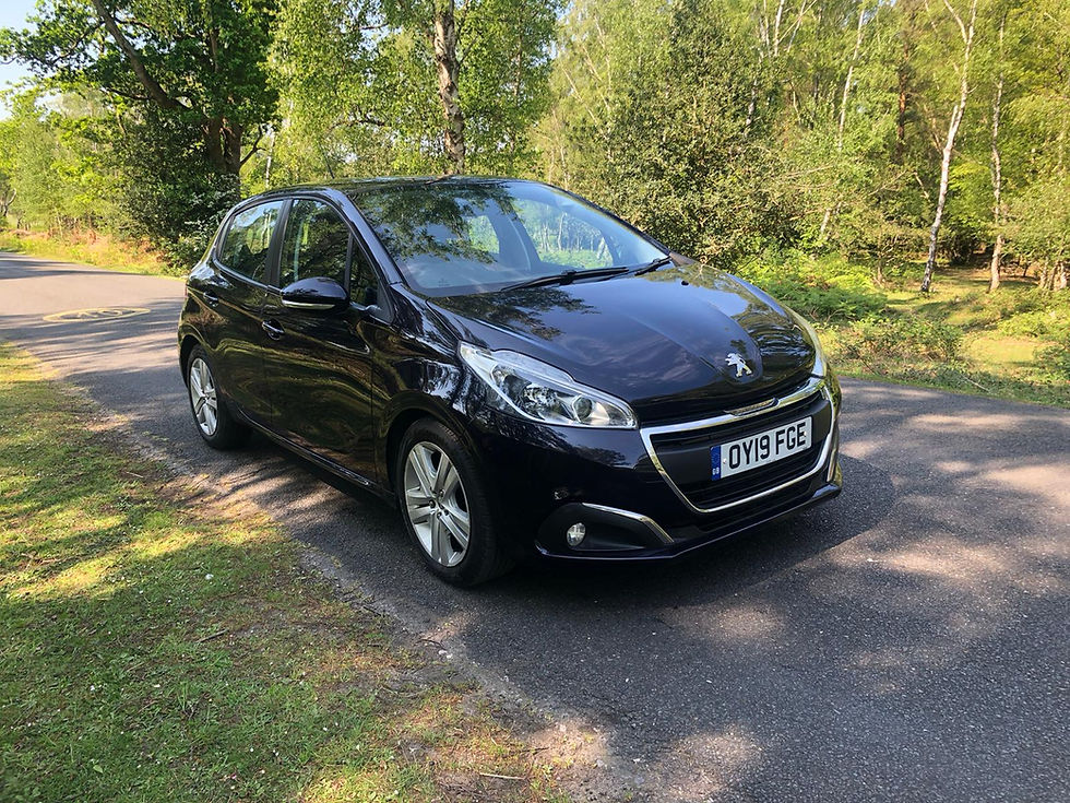 Miniatura: PEUGEOT 208