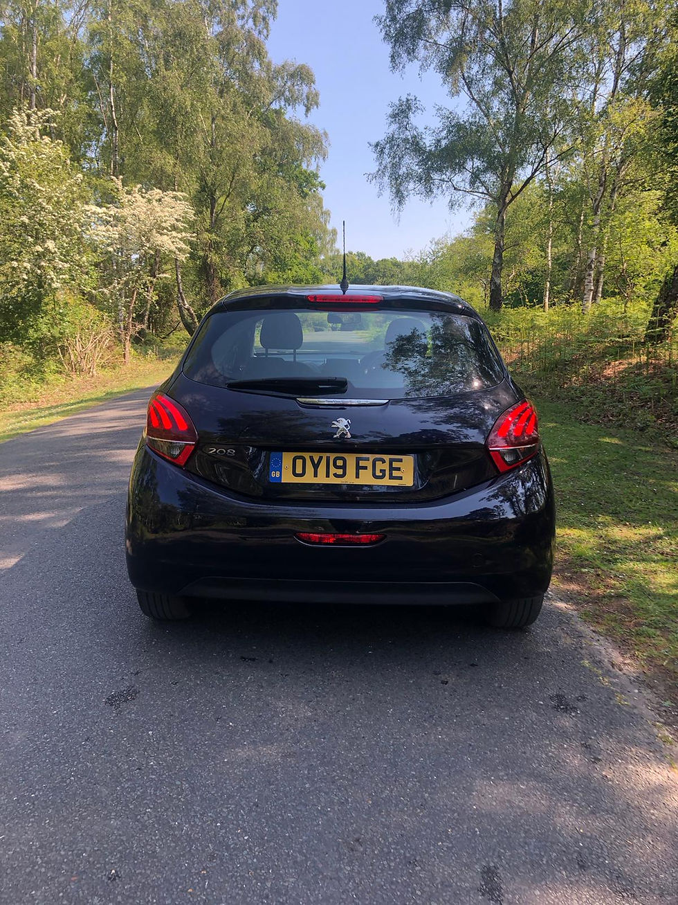 Miniatura: PEUGEOT 208