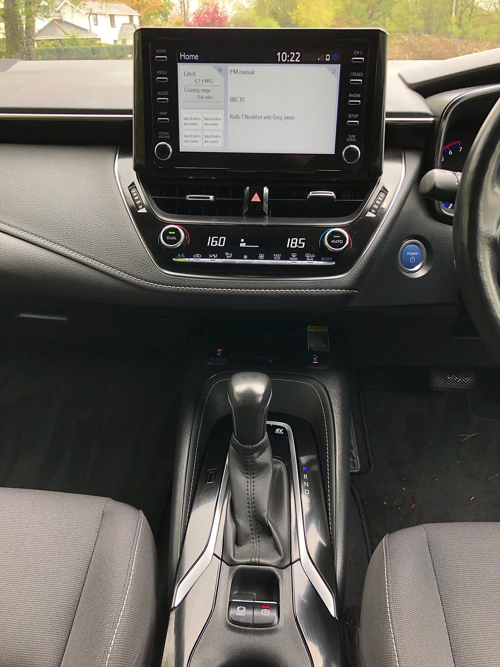 Thumbnail: Suzuki Swace Automat 2021