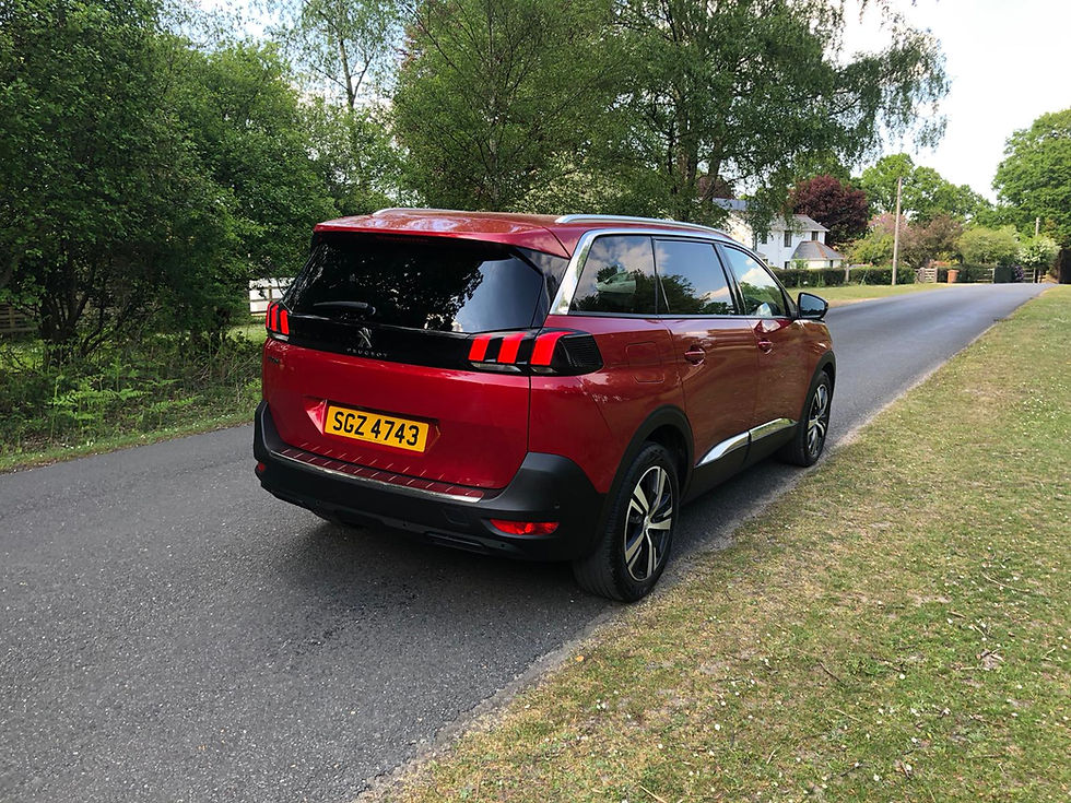Miniatura: PEUGEOT 5008