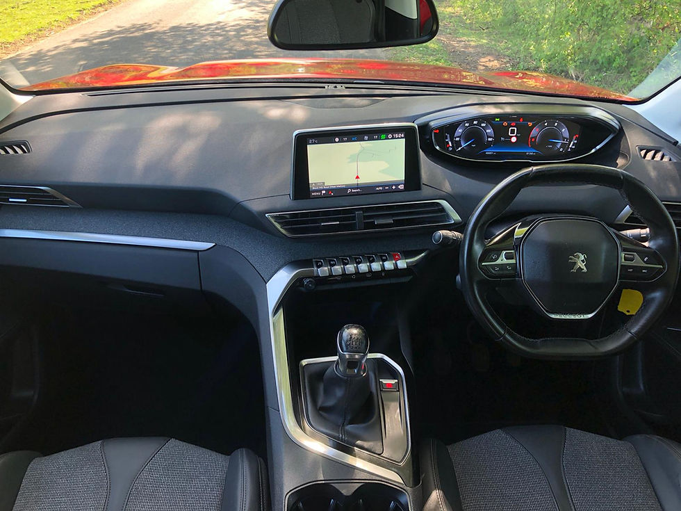 Miniatura: PEUGEOT 5008